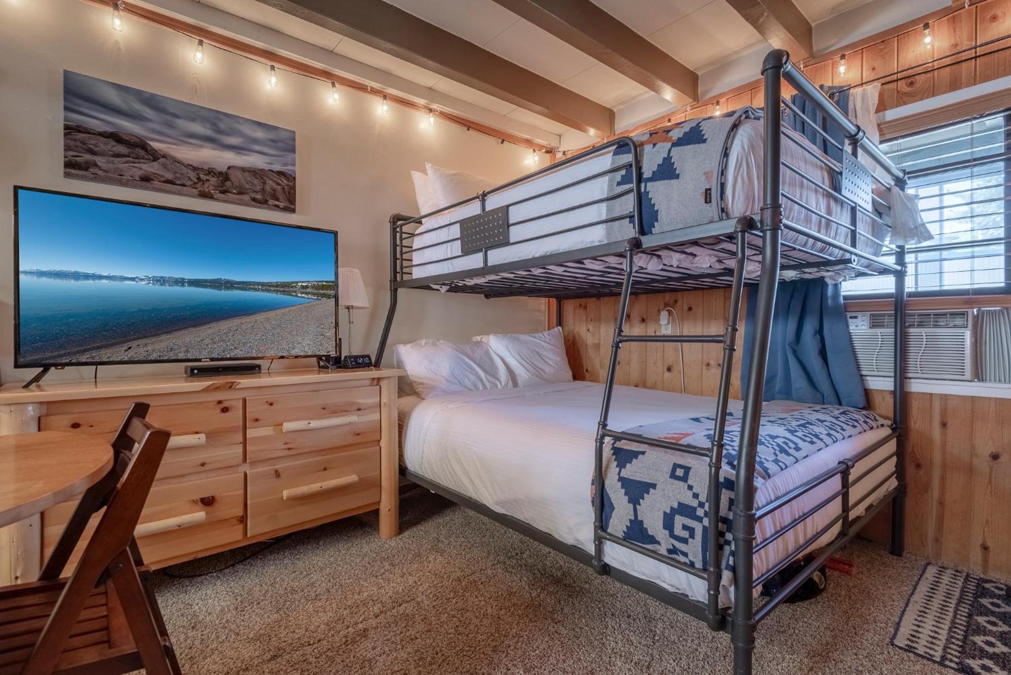Inn Mother Nature's Tahoe City